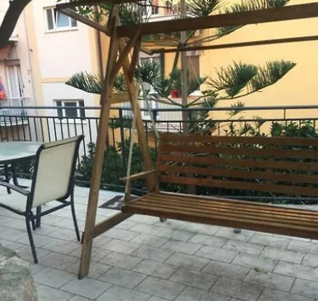 Casa Dei Limoni Holiday home Lerici