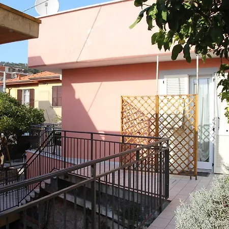 Holiday home Casa Dei Limoni *