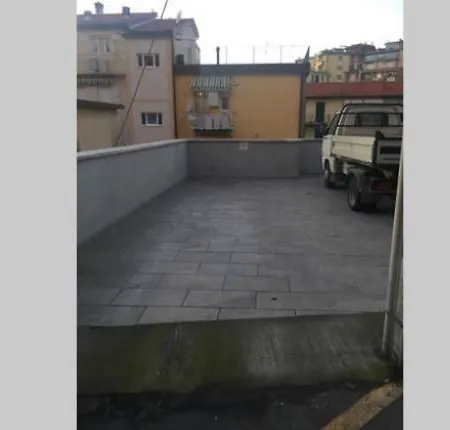 Casa Dei Limoni بيت للعطل ليريسي