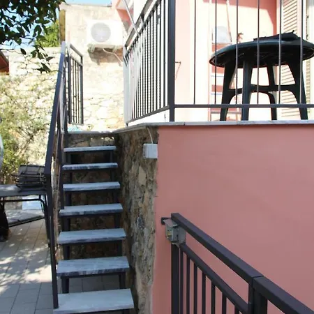 Casa Dei Limoni * ليريسي
